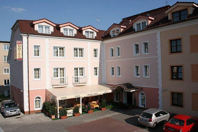 Hotel Tilia Pezinok Dış mekan fotoğraf